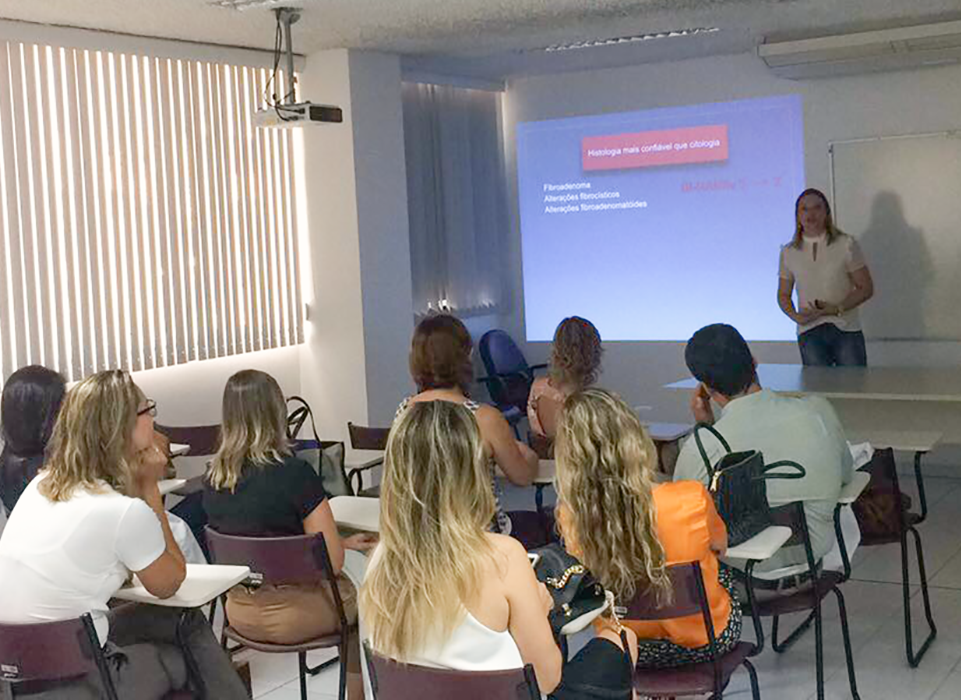 Centro de Estudos discute protocolos para a classificação das lesões de mama